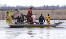 US-Canada border, Indian family, dead