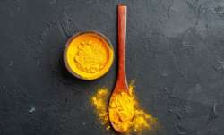 A pinch of turmeric can help to get rid of bad cholesterol