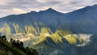 offbeat hillside retreats