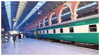 If we talk about Pakistan's fastest passenger trai