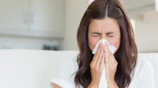 Deficiency of these vitamins can cause you to feel cold 