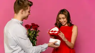 Seven days, seven chances to dial up the romance, without
