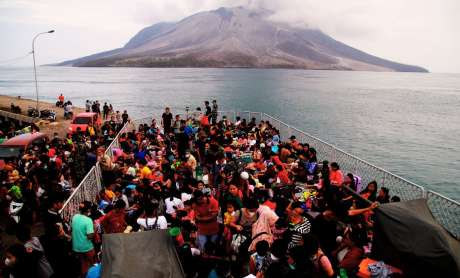 IN PICS: Why is indonesia prone to volcanoes | 10 