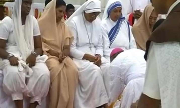 Washing feet ritual