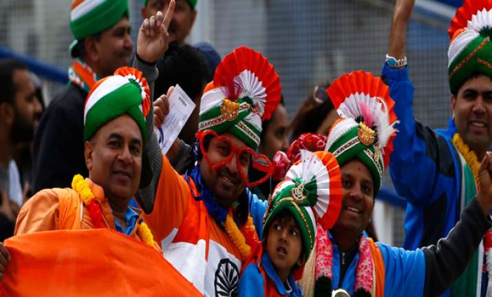 India fans