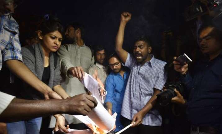 JNU row
