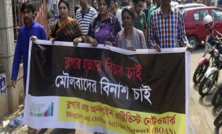 US Offers Bangladesh FBI Help to Probe Murders of Bloggers