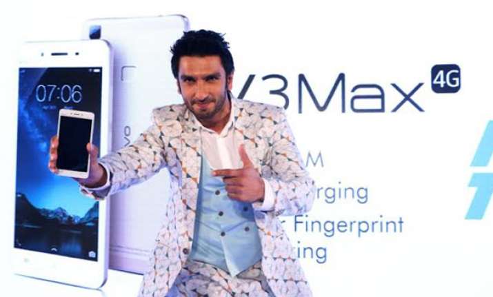 Ranveer Singh becomes the brand ambassador of Vivo
