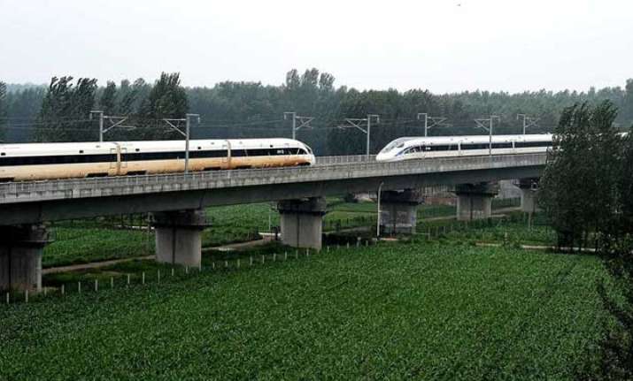 Bullet Trains: 'Golden Phoenix' and 'Dolphin Blue'