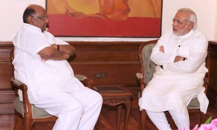 Narendra Modi with Sharad Pawar