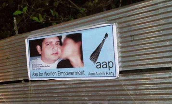 AAP fumes as ‘objectionable’ posters of Sandeep Kumar