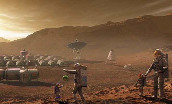 SpaceX chief Elon Musk unveils his plan to get humans to