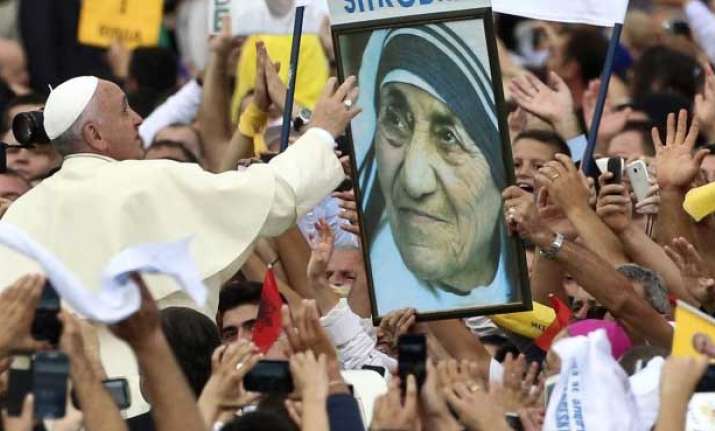 Mother Teresa's elevation to sainthood | India TV