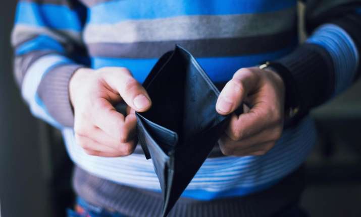As many as 550 jobs have vanished per day in last four years