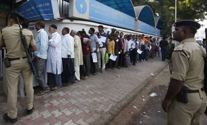 Cash deposits cross Rs 1.5 lakh crore in five days since