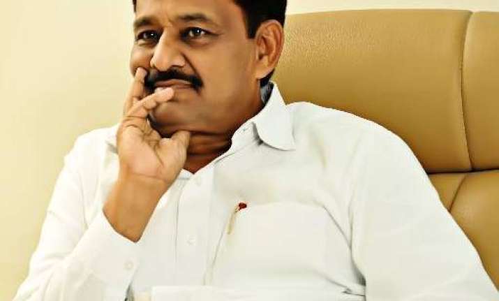 Rs 91 lakh seized from Maharashtra minister Subhash