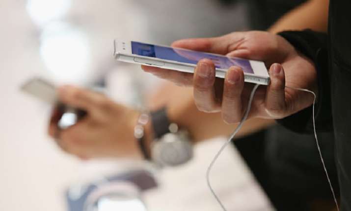 Chinese company admits to planting spyware in mobile phones