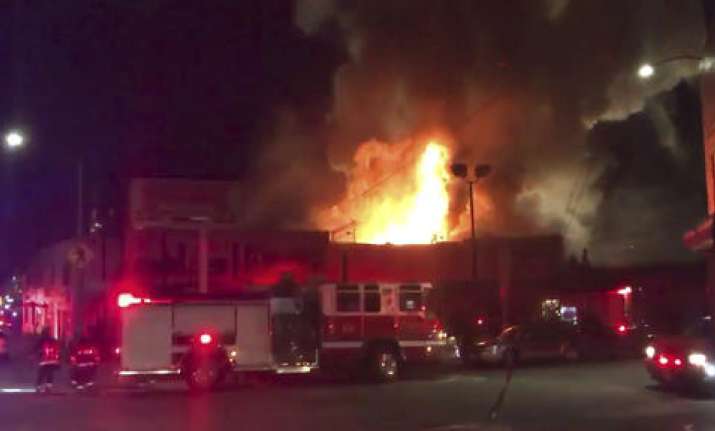 Death toll in Oakland warehouse fire mounts to 33