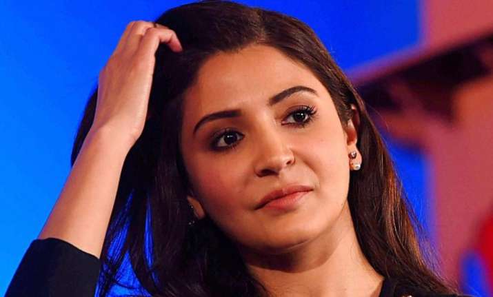 Anushka Sharma praises Shah Rukh Khan & Salman Khan.
