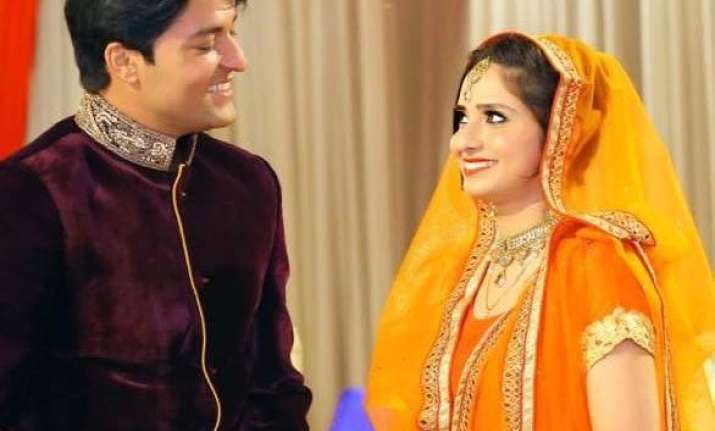 Anas Rashid gets engaged