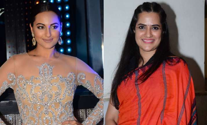 Shocking Sonakshi Sinha Blocks Singer Sona Mohapatra From Twitter After Justin Bieber Row