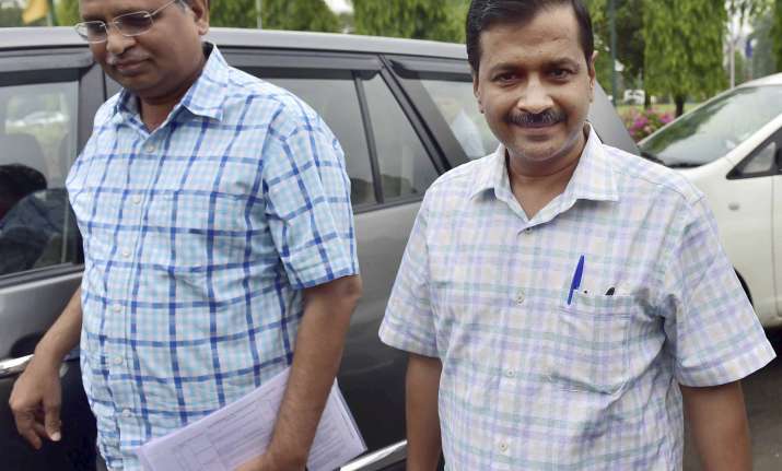 Satyendar Jain with Delhi Chief Minister Arvind Kejriwal