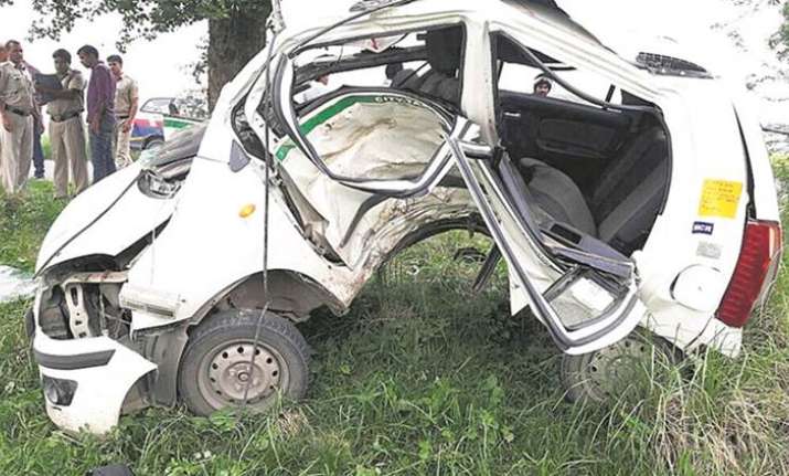 BSES engineer dies in car crash after being chased by