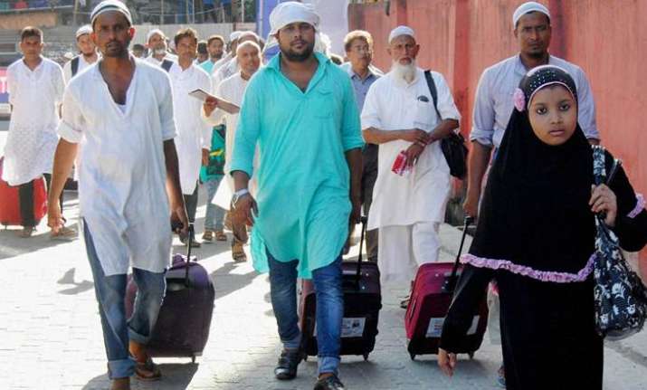 First flight with 300 Haj pilgrims leaves for Saudi Arabia