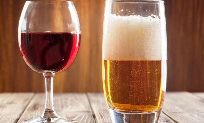 Drinking alcohol daily can increase skin cancer risk