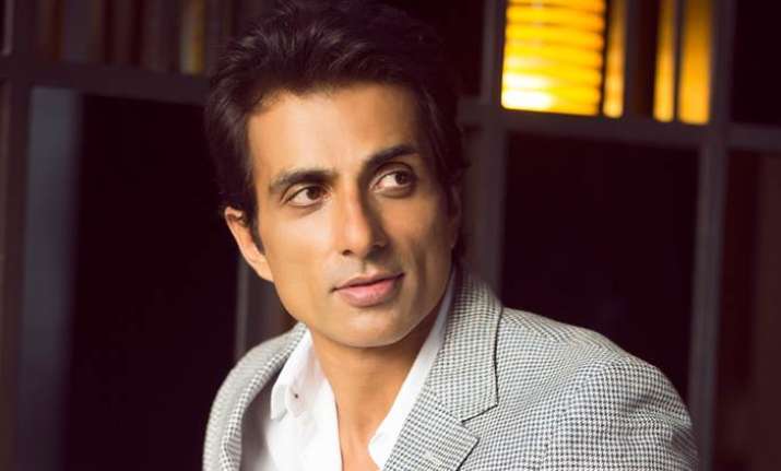 Manikarnika Sonu Sood to play a warrior Kangana Ranaut film