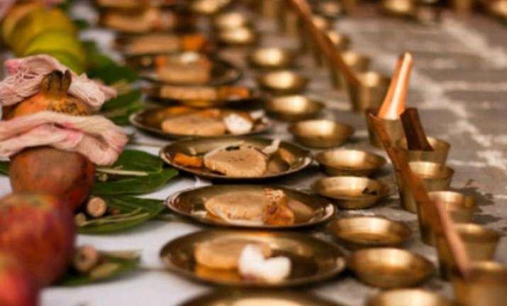 pitru-paksha-pitra-paksha-2017-date-significance-and-things-you