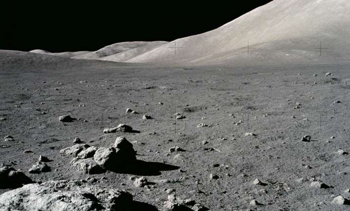 India's Chandrayaan-1 helps scientists map water on Moon