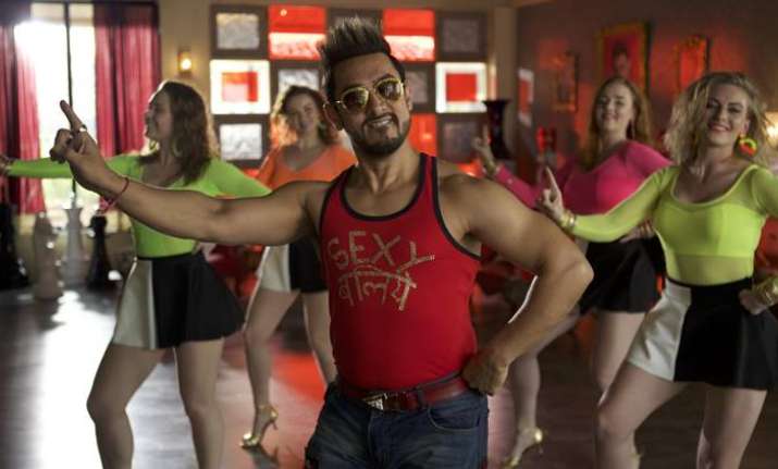 Aamir Khan in Sexy Baliye song