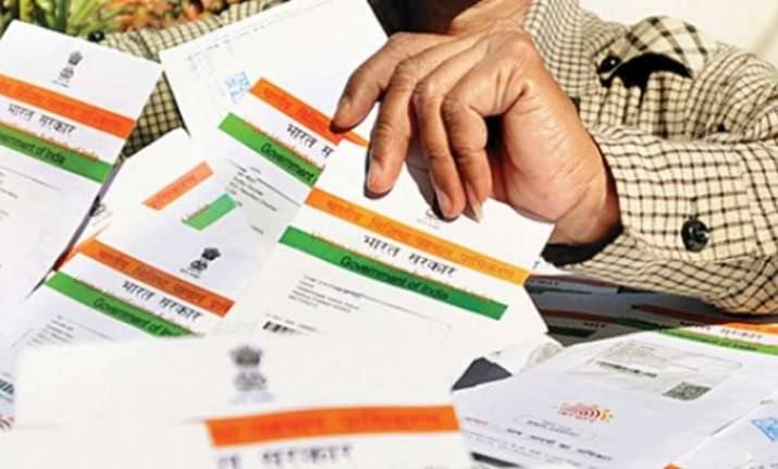 Linking of mobile phone with Aadhaar: Supreme Court to hear