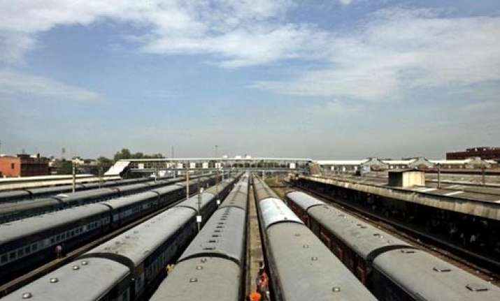 The Indian Railways is seeking 700,000 metric tons of rail