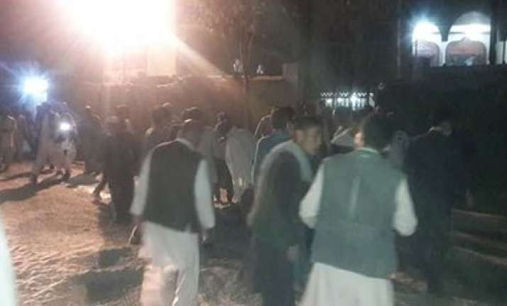 Suicide bomber targets Shiite mosque in Kabul