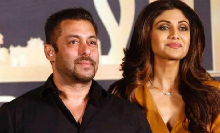 Salman Khan and Shilpa Shetty are in a controversy