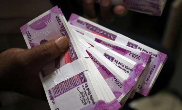 Pay hikes may increase by 10-15% in 2018 after trimming of