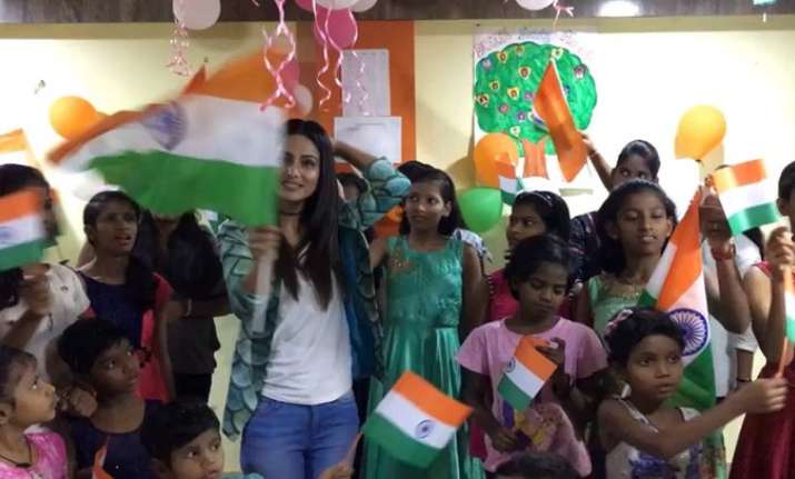Here how Bigg Boss 11 runner up Hina Khan celebrated