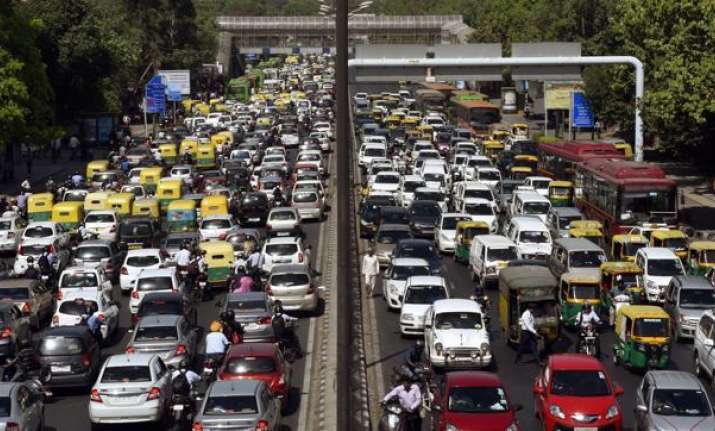 Projects worth Rs 31,930 crore to decongest Delhi in
