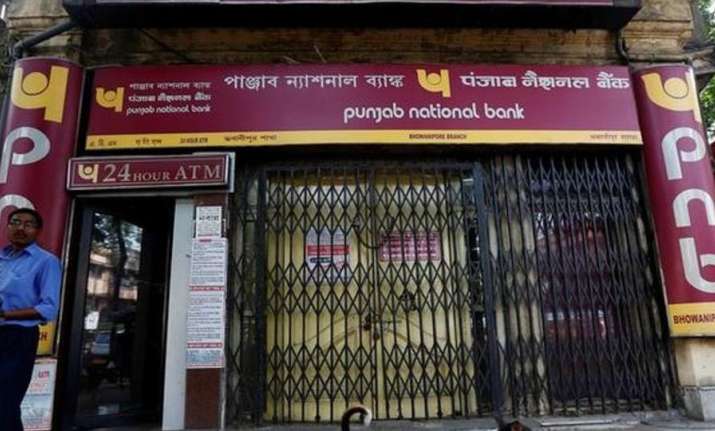 PNB suspends 10 officials in Rs 11,365-crore fraud case