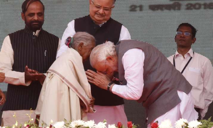 International Women's Day: PM Modi pays homage to oldest