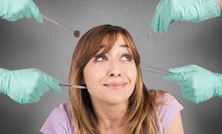 Here's how acupuncture can help to treat dental anxiety