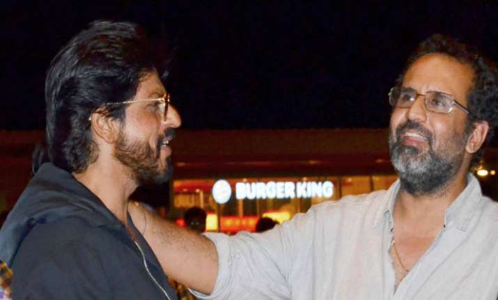Zero: Shah Rukh Khan shares candid moments with Aanand L