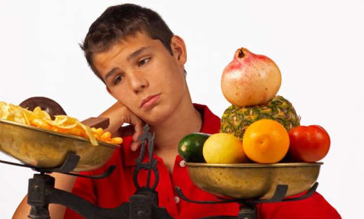Here's why adolescents need food safety education