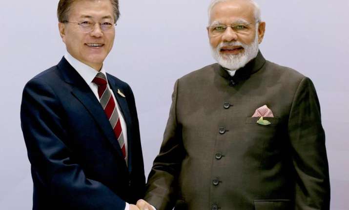 Indian Prime Minister Narendra Modi with South Korean