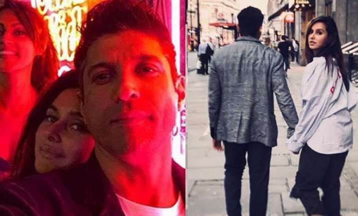 This cosy picture of Farhan Akhtar and Shibani Dandekar is