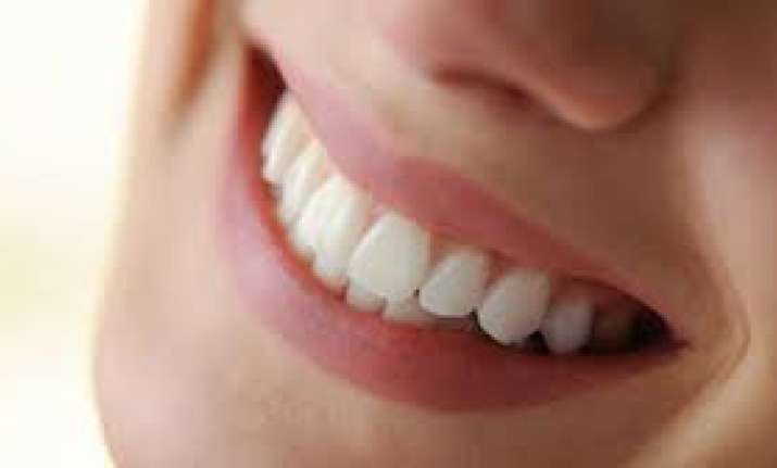 Poor oral health linked to Alzheimer's risk: Study