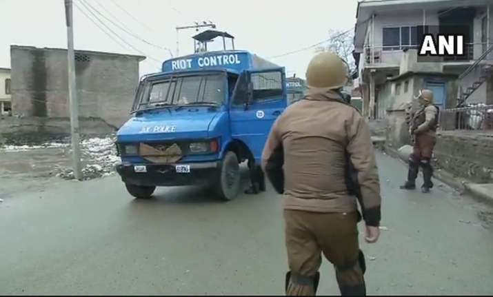 Jammu and Kashmir: Security forces gun down two militants