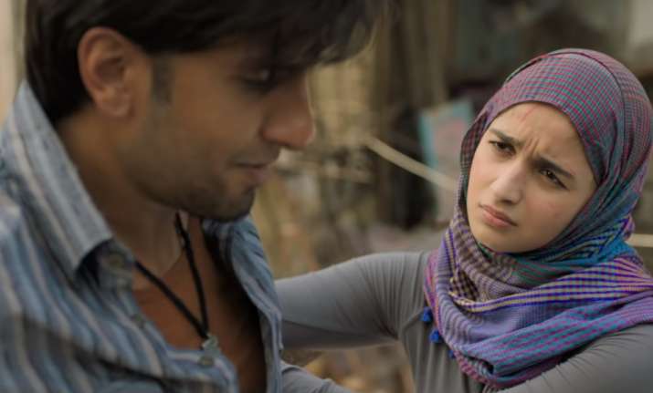 gully boy where to watch